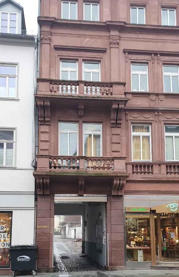 Privat Zimmer In Bad Homburg Bei Kurhaus Бад Хомбург фор дер Хьое Екстериор снимка
